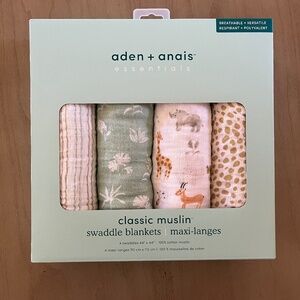 aden + anais essentials Muslin Swaddle Blankets - 4pk